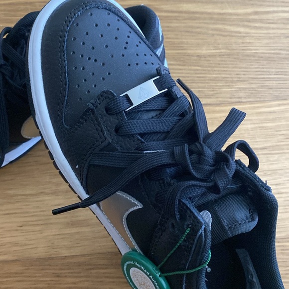 New Nike Dunk Low NBA 75th Anniversary Spurs Kids (GS) Black Leather Size 3.5Y